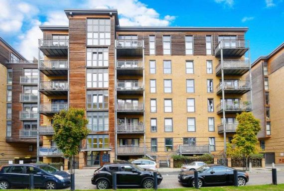 2 Bedroom Flat